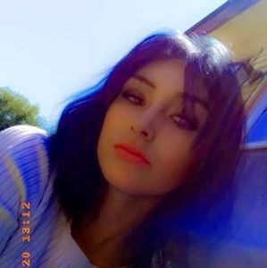 Meet your Posher, Destiny